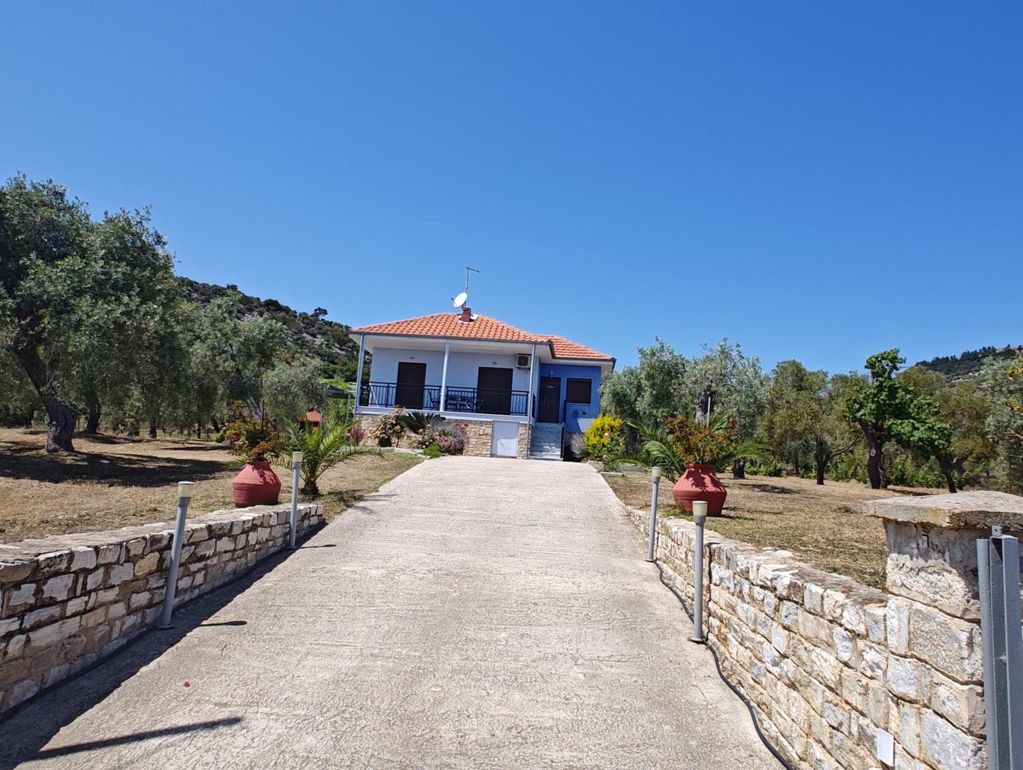 Вилла Lonely House Астрис Экстерьер фото